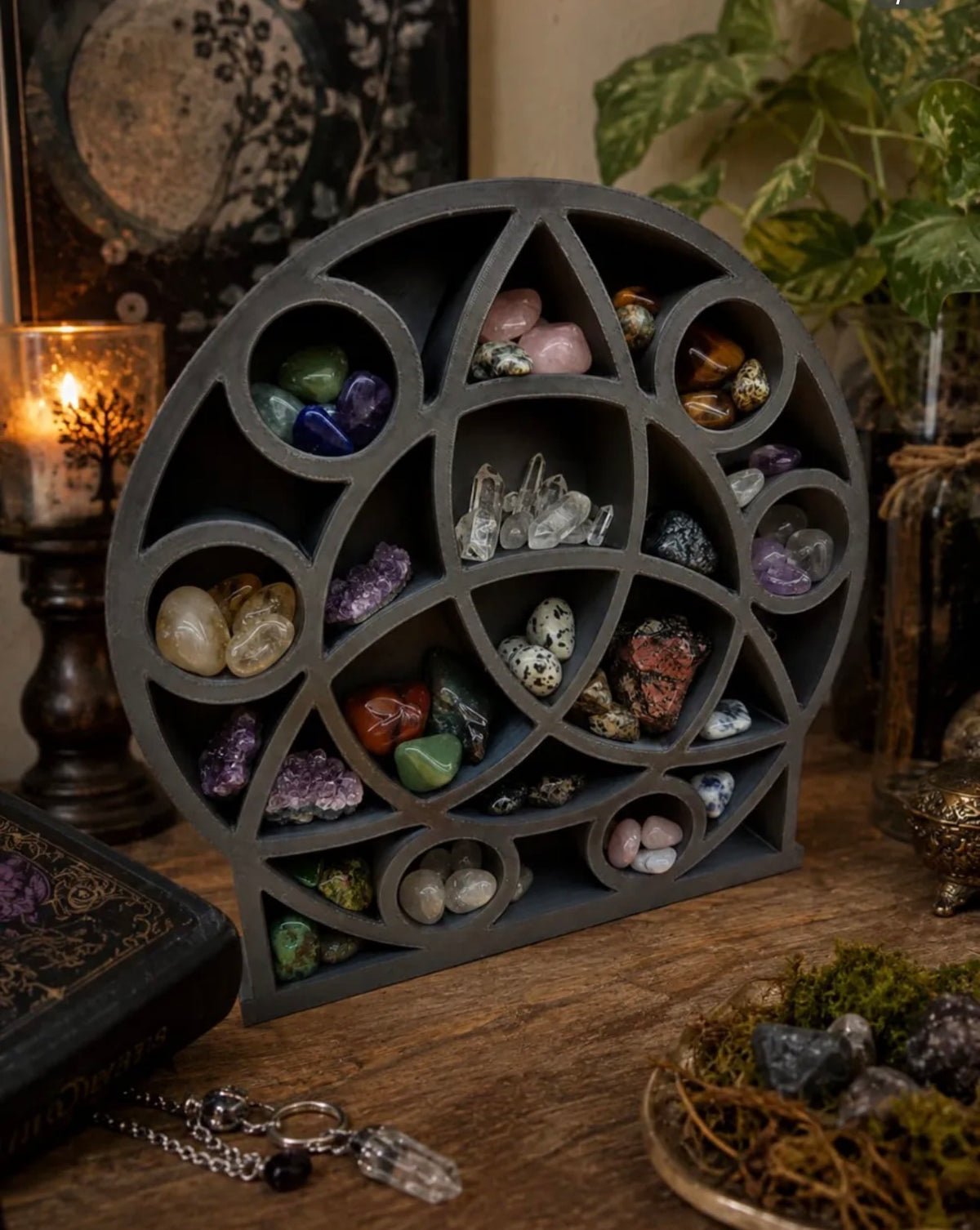 Trinity Knot Crystal Holder