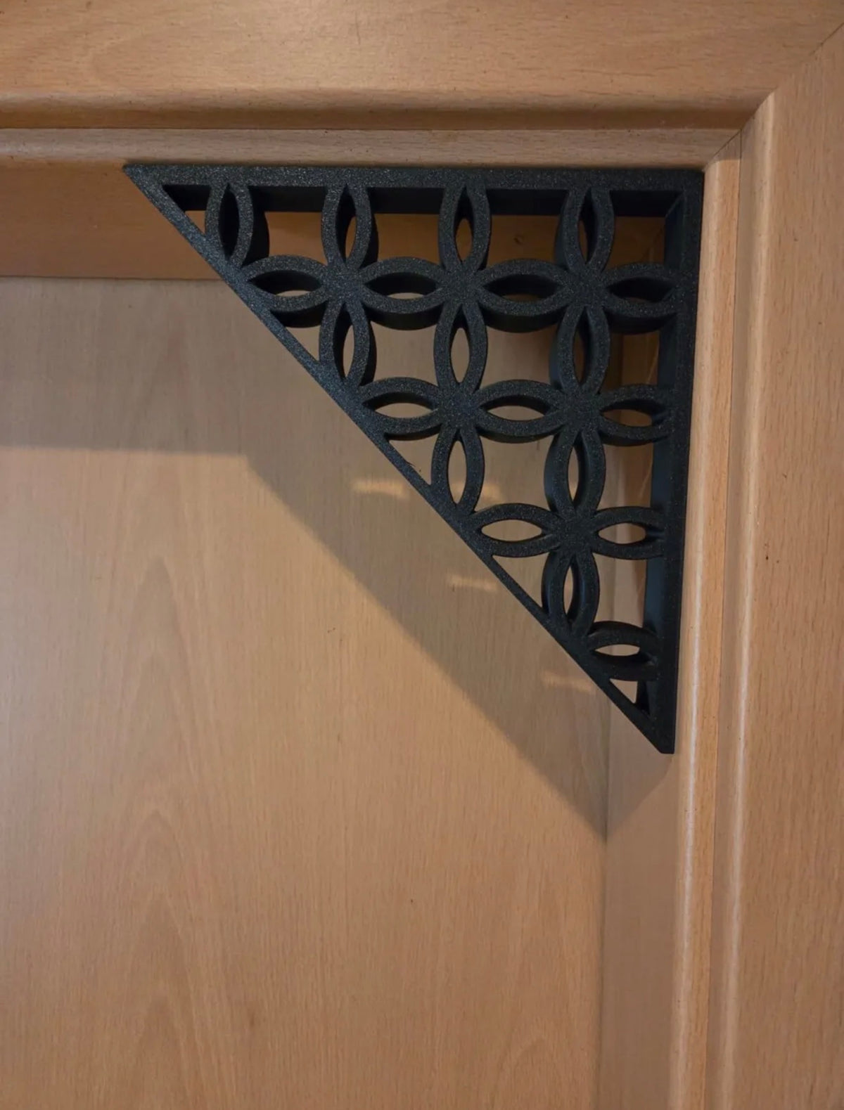 Floral Door Corner Mini Sphere Holder