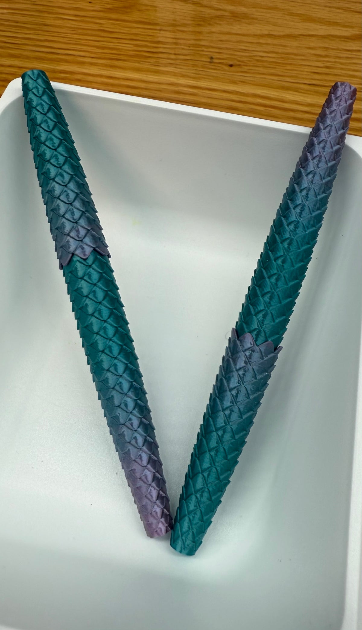 2 Dragon Scale Gel Pens