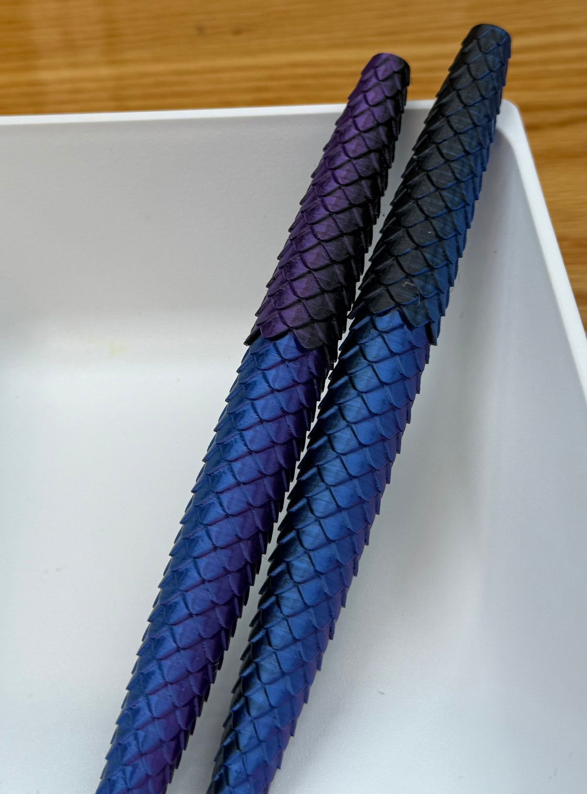 2 Dragon Scale Gel Pens