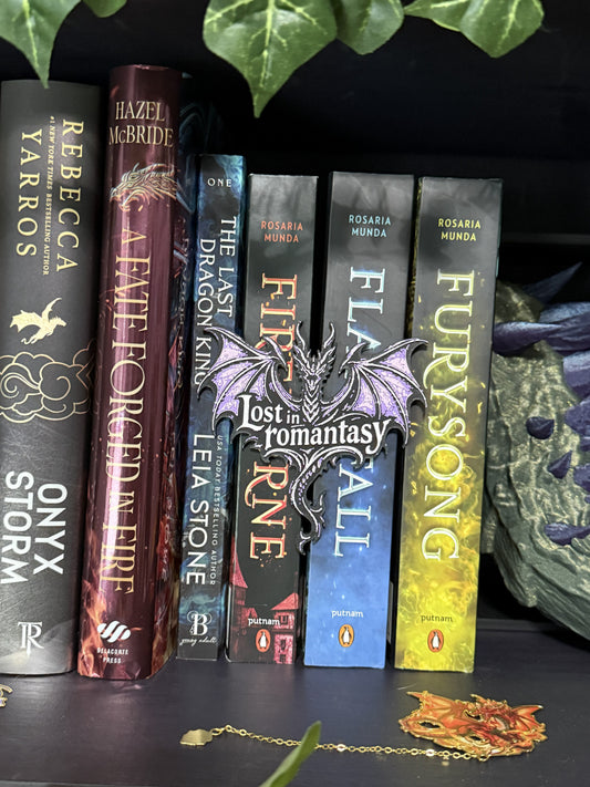 Lost in Romantasy Spine Hugger